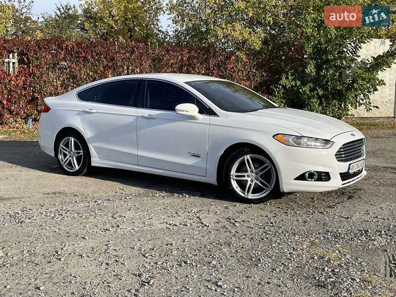 Седан Ford Fusion 2014 в Харькове фото 8 Седан Ford Fusion 2014 в Харькове