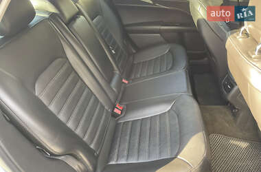 Седан Ford Fusion 2014 в 