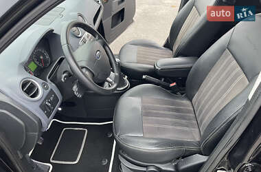 Хетчбек Ford Fusion 2009 в 