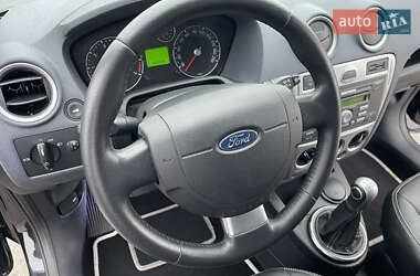 Хетчбек Ford Fusion 2009 в 