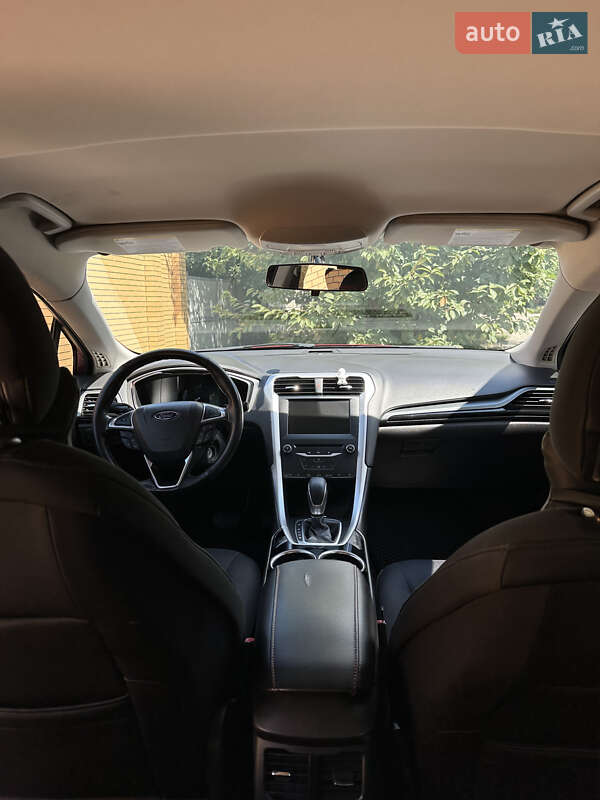 Седан Ford Fusion 2013 в Днепре
