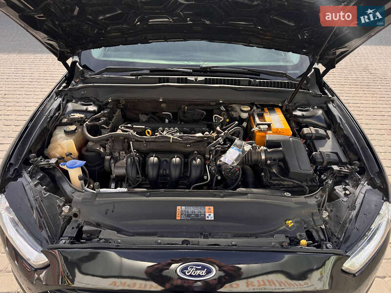 Седан Ford Fusion 2014 в Кременчуге