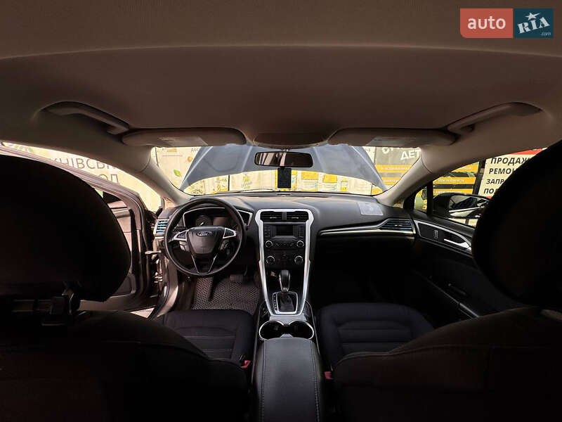 Седан Ford Fusion 2014 в Кременчуге