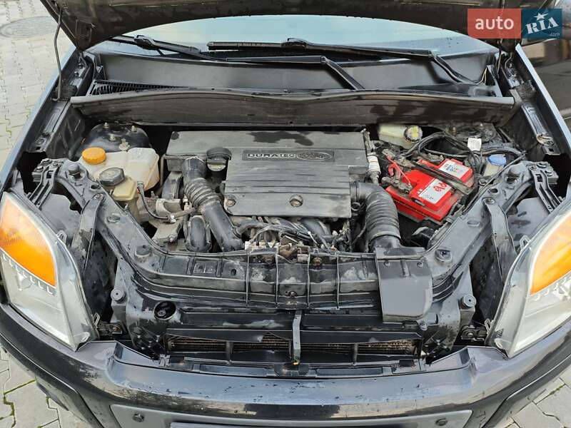 Хетчбек Ford Fusion 2011 в Львові