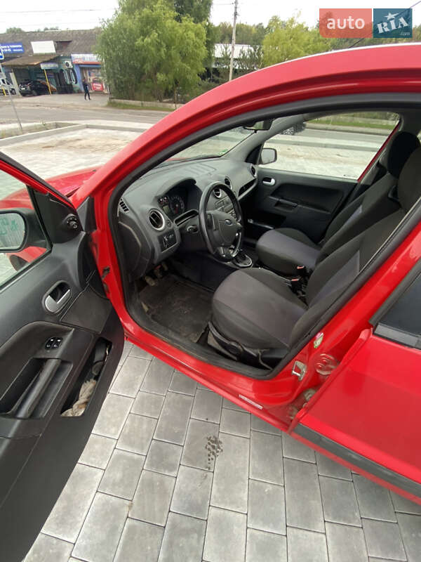 Хетчбек Ford Fusion 2006 в Вінниці