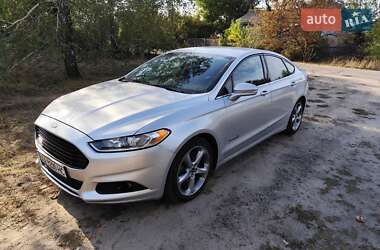 Седан Ford Fusion 2014 в 