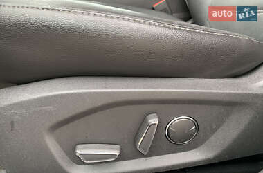 Седан Ford Fusion 2015 в 