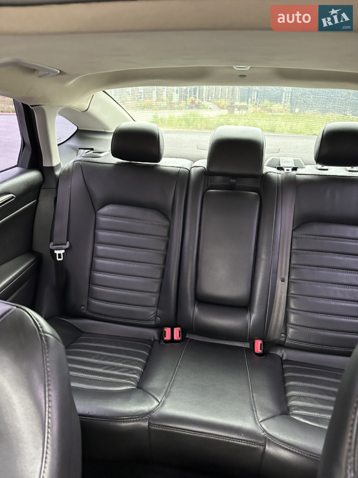 2012 Ford Fusion - мініатюра 11