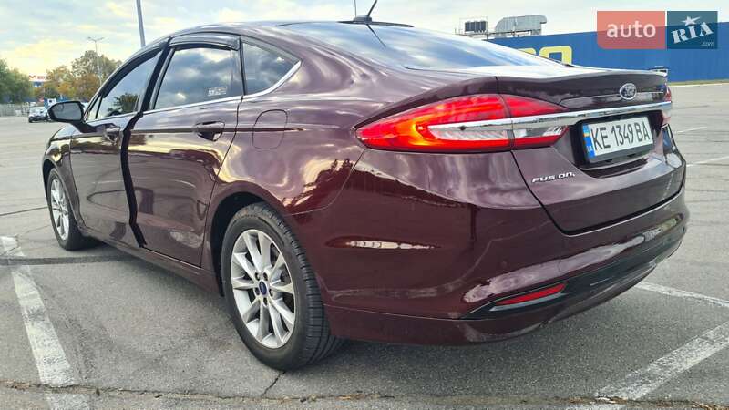 Седан Ford Fusion 2017 в Дніпрі