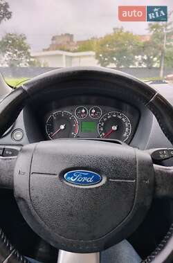 Хетчбек Ford Fusion 2007 в 