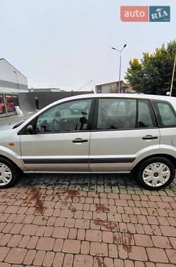 Хетчбек Ford Fusion 2007 в 