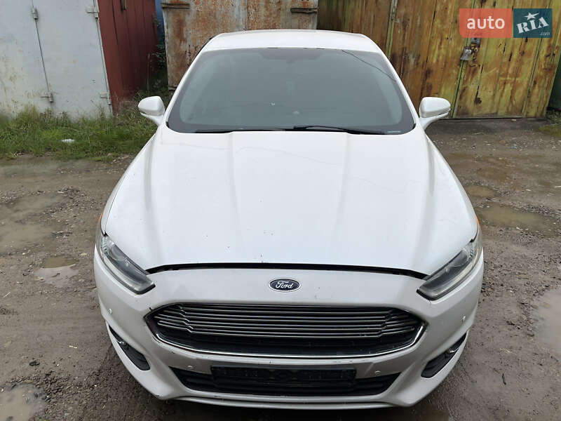 Седан Ford Fusion 2014 в Ивано-Франковске
