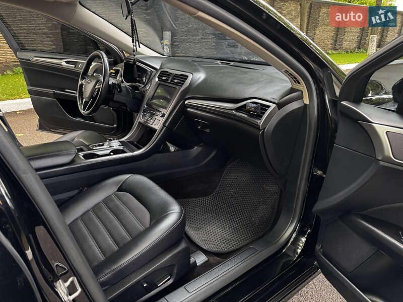 Седан Ford Fusion 2017 в Днепре