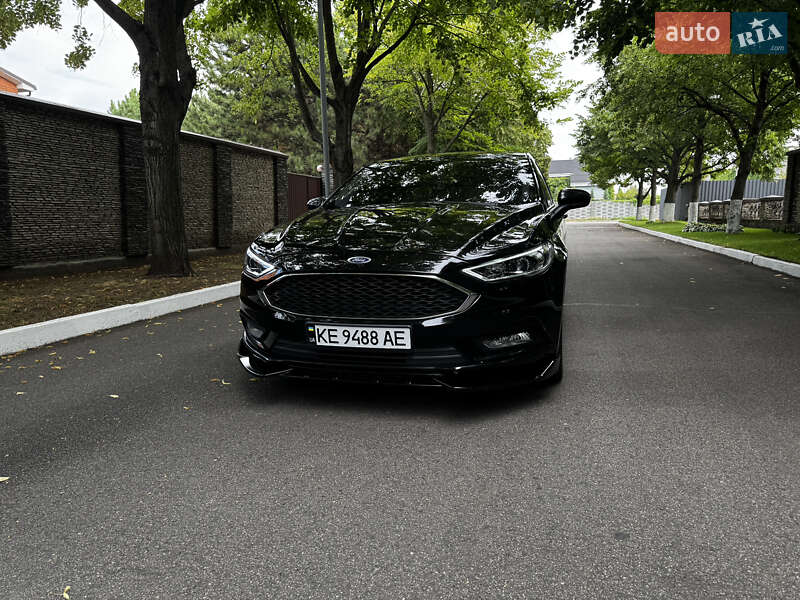 Седан Ford Fusion 2017 в Днепре