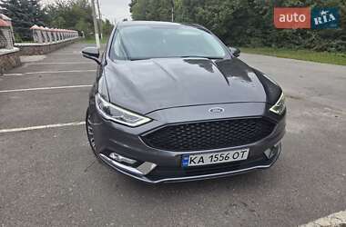Седан Ford Fusion 2016 в 