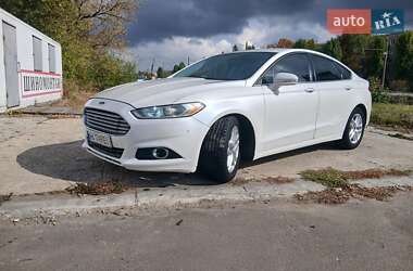 Ford Fusion 2015