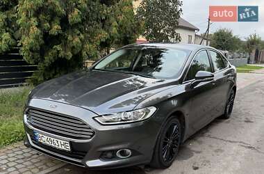 Ford Fusion 2016