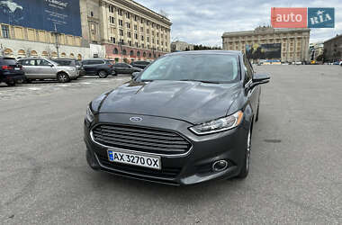Седан Ford Fusion 2015 в Харкові