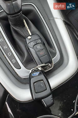 Седан Ford Fusion 2016 в 