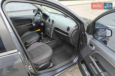 Хетчбек Ford Fusion 2007 в 