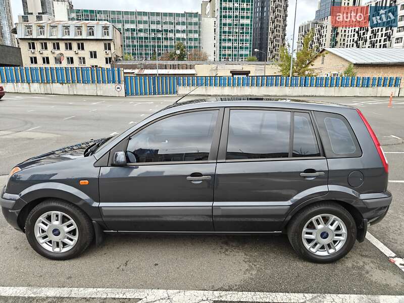 Хэтчбек Ford Fusion 2007 в Киеве