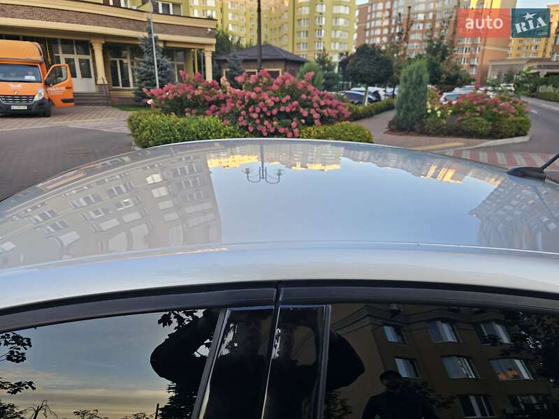 Седан Ford Fusion 2015 в Києві