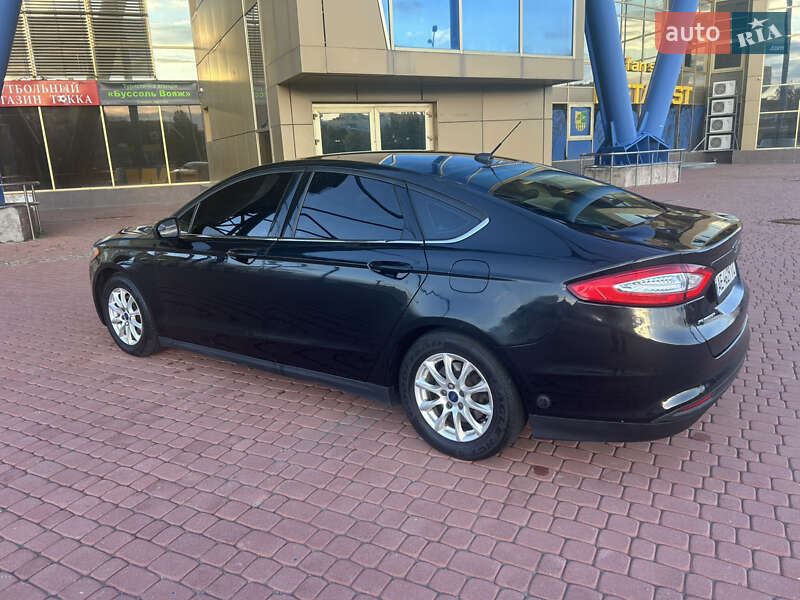 Седан Ford Fusion 2014 в Харкові