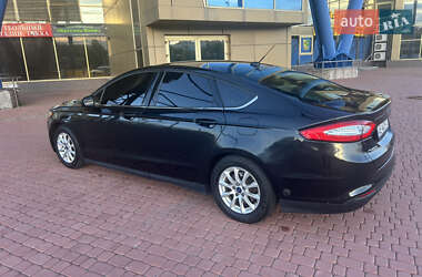 Седан Ford Fusion 2014 в 