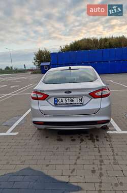 Седан Ford Fusion 2014 в 