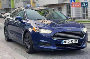 Седан Ford Fusion 2016 в Львове