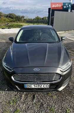 Ford Fusion 2015