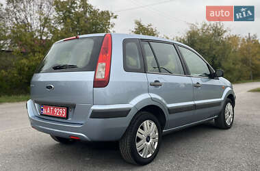 Хэтчбек Ford Fusion 2006 в 