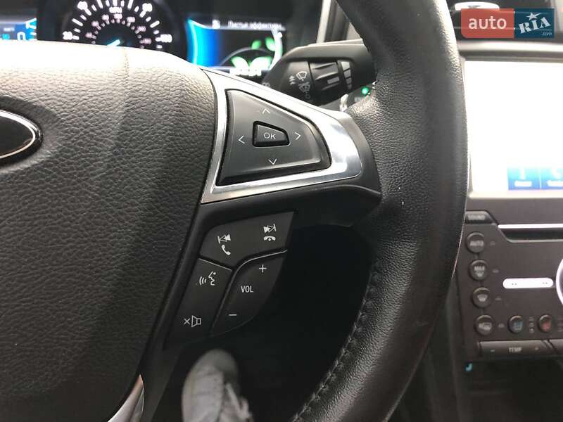 Седан Ford Fusion 2019 в Киеве