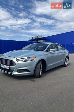 Седан Ford Fusion 2014 в 