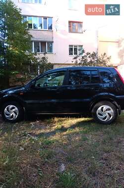 Хетчбек Ford Fusion 2010 в 