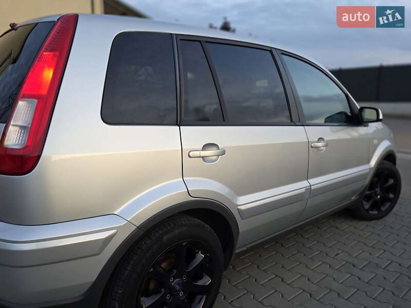 Хэтчбек Ford Fusion 2008 в Луцке