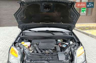 Хэтчбек Ford Fusion 2011 в 