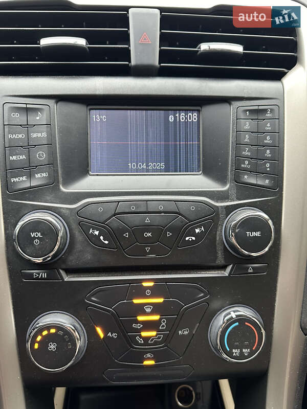 Седан Ford Fusion 2014 в Києві