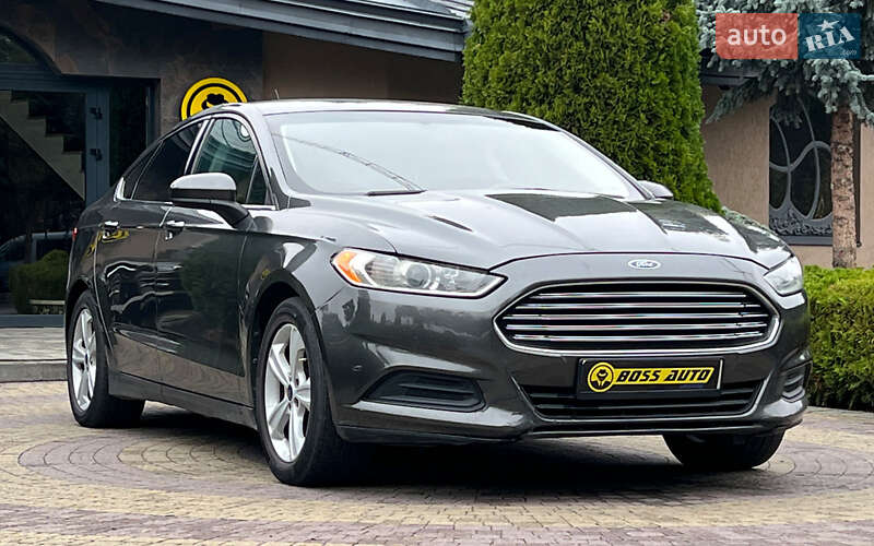 Ford Fusion 2015