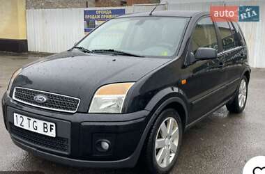 Хэтчбек Ford Fusion 2006 в 