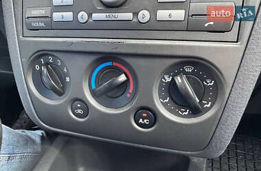 Хетчбек Ford Fusion 2007 в 