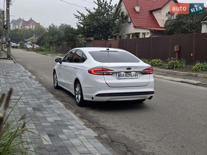 Седан Ford Fusion 2017 в Києві