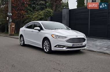 Седан Ford Fusion 2017 в 