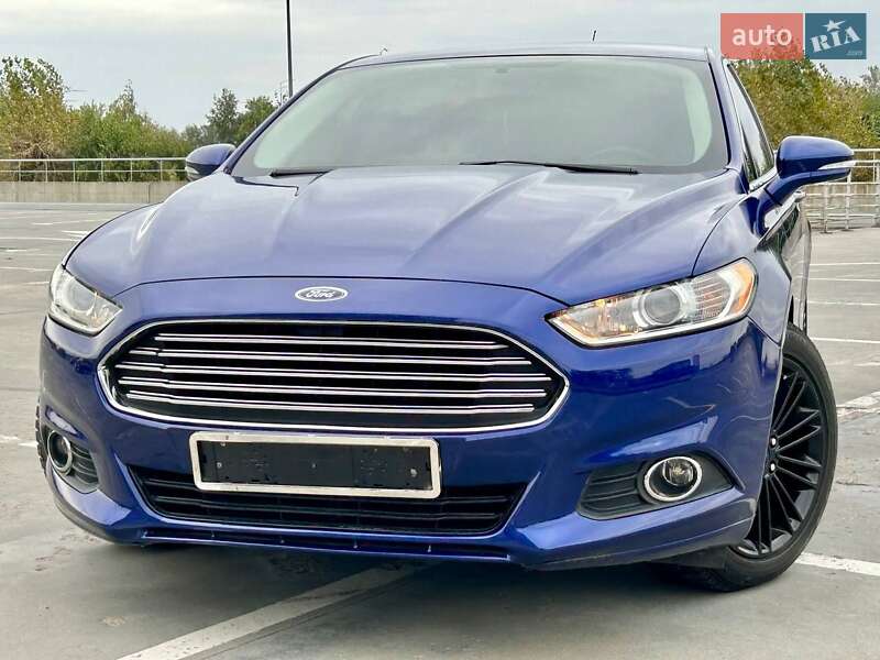 Седан Ford Fusion 2016 в Києві