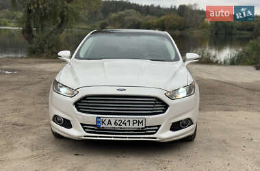 Седан Ford Fusion 2014 в 