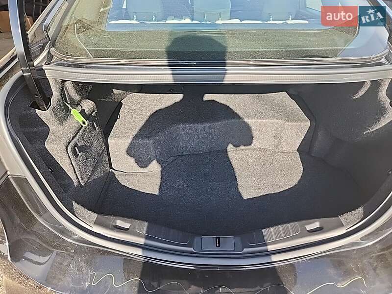 Седан Ford Fusion 2018 в Тернополі