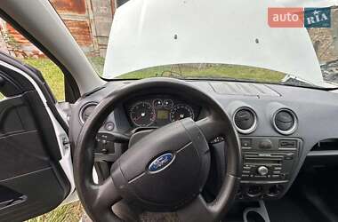 Хэтчбек Ford Fusion 2009 в Луцке