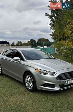 Седан Ford Fusion 2015 в 