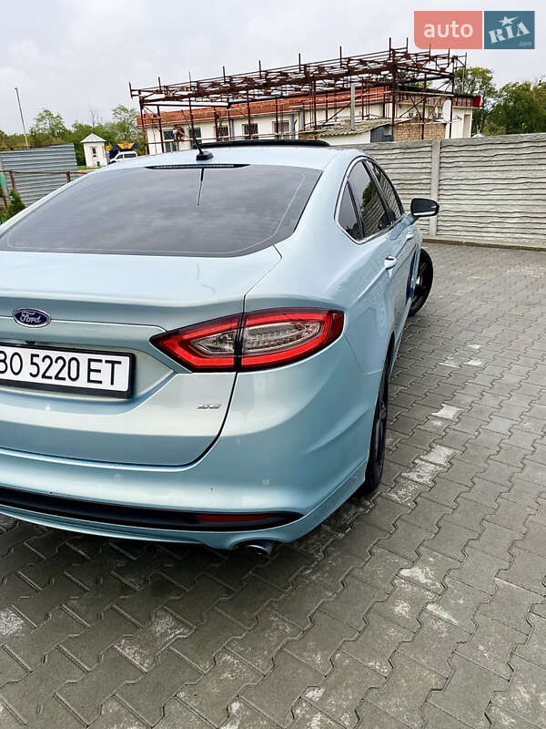 Седан Ford Fusion 2014 в Тернополі