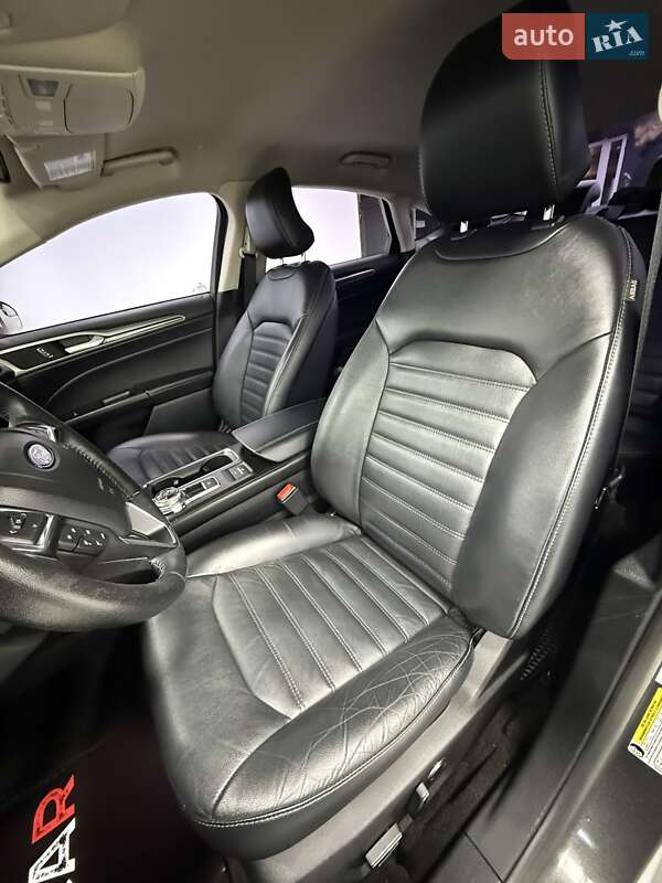 Седан Ford Fusion 2017 в Одессе